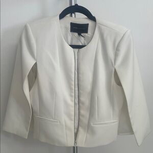 BCBGMaxAzria Women's Elegant Cream White Cape Blazer